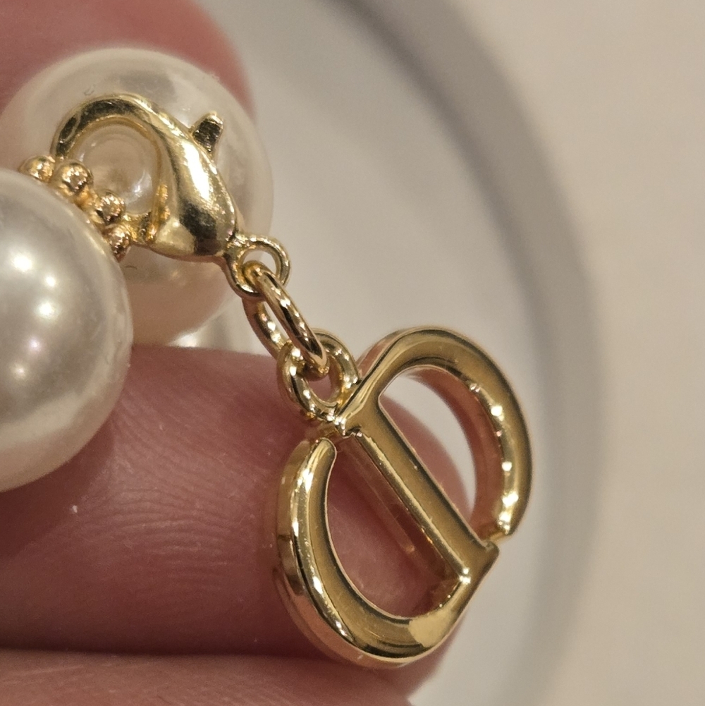 Dior Beauty Bracelet with 5 Removable Mini Charms - Picture 9 of 13